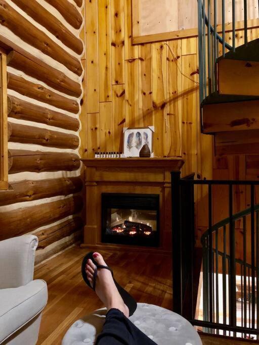 Hygge Up North Cabin Traverse City Exterior photo