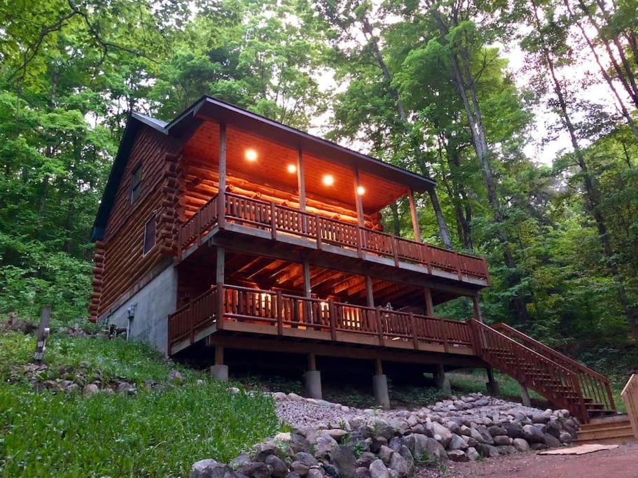Hygge Up North Cabin Traverse City Exterior photo