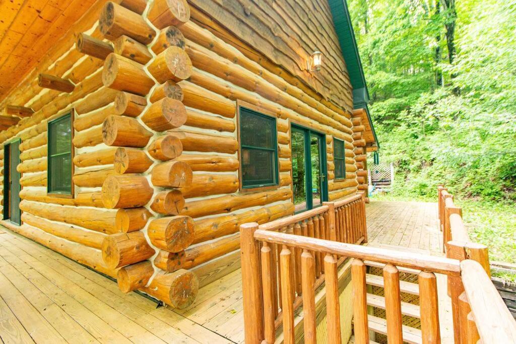 Hygge Up North Cabin Traverse City Exterior photo